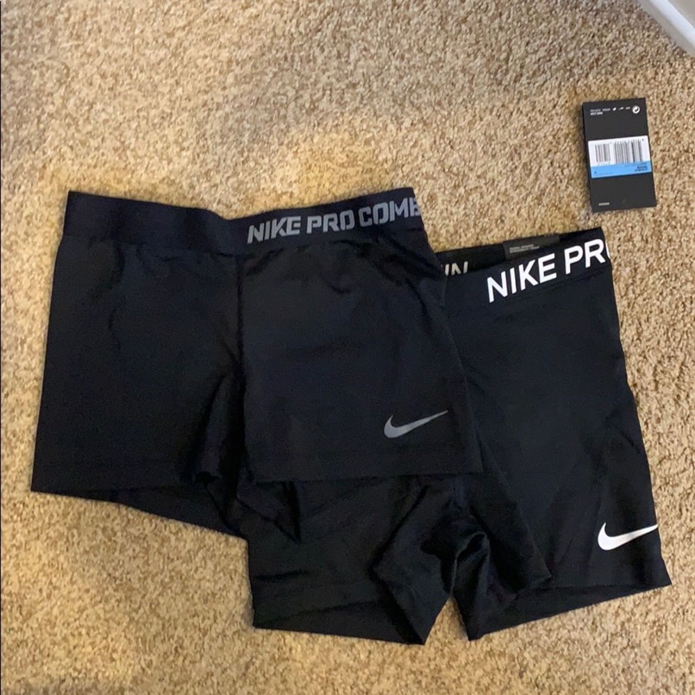 Women’s Nike pro shorts bundle